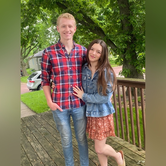 Meet your Posher, Cady - Picture 2 of 2